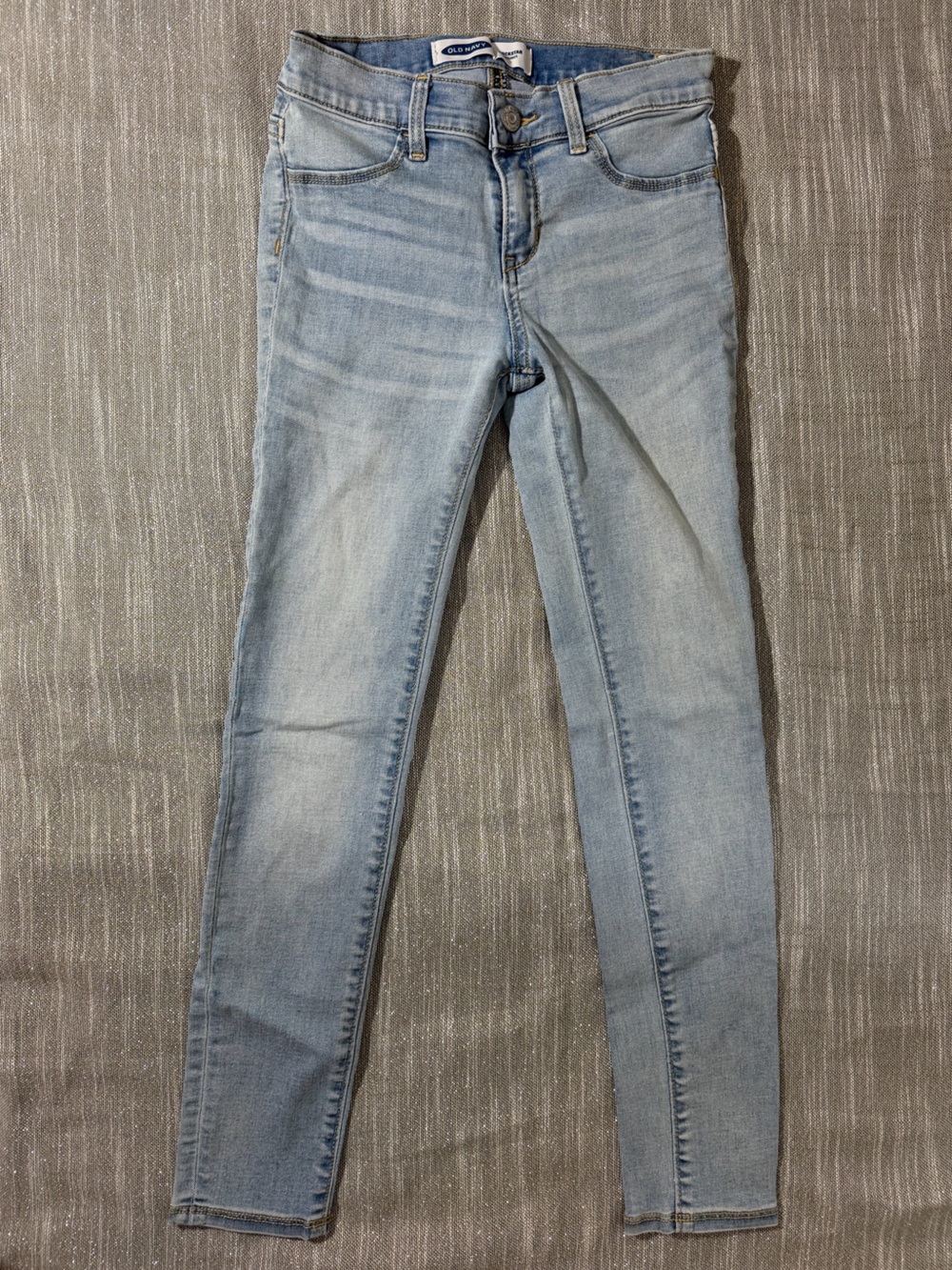 Light Wash Skinny Women’s Jeans - Unknown Brand